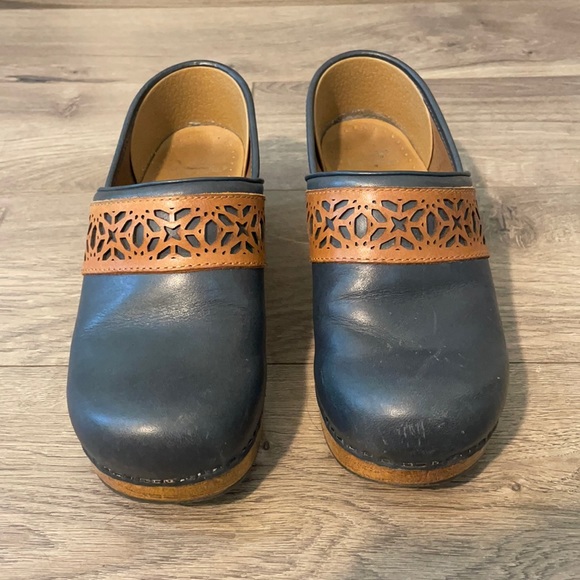 Dansko Navy Leather Clogs with Floral Cutout - Picture 1 of 6